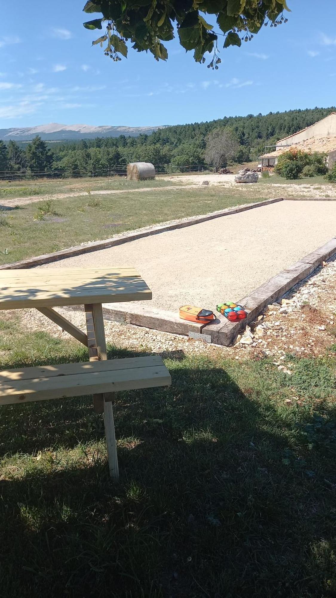 Monieux A Ventoux Yourte מראה חיצוני תמונה